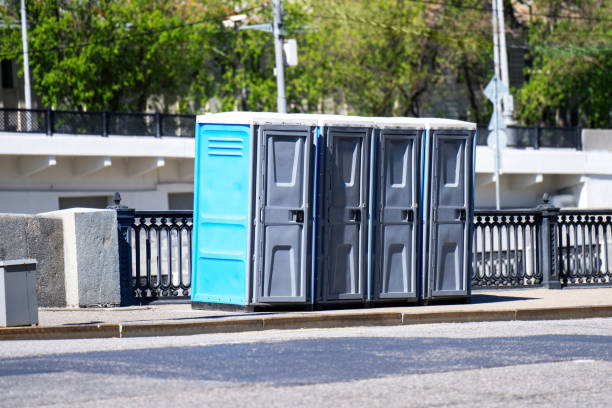 Best Portable bathroom rental  in Waynesville, OH